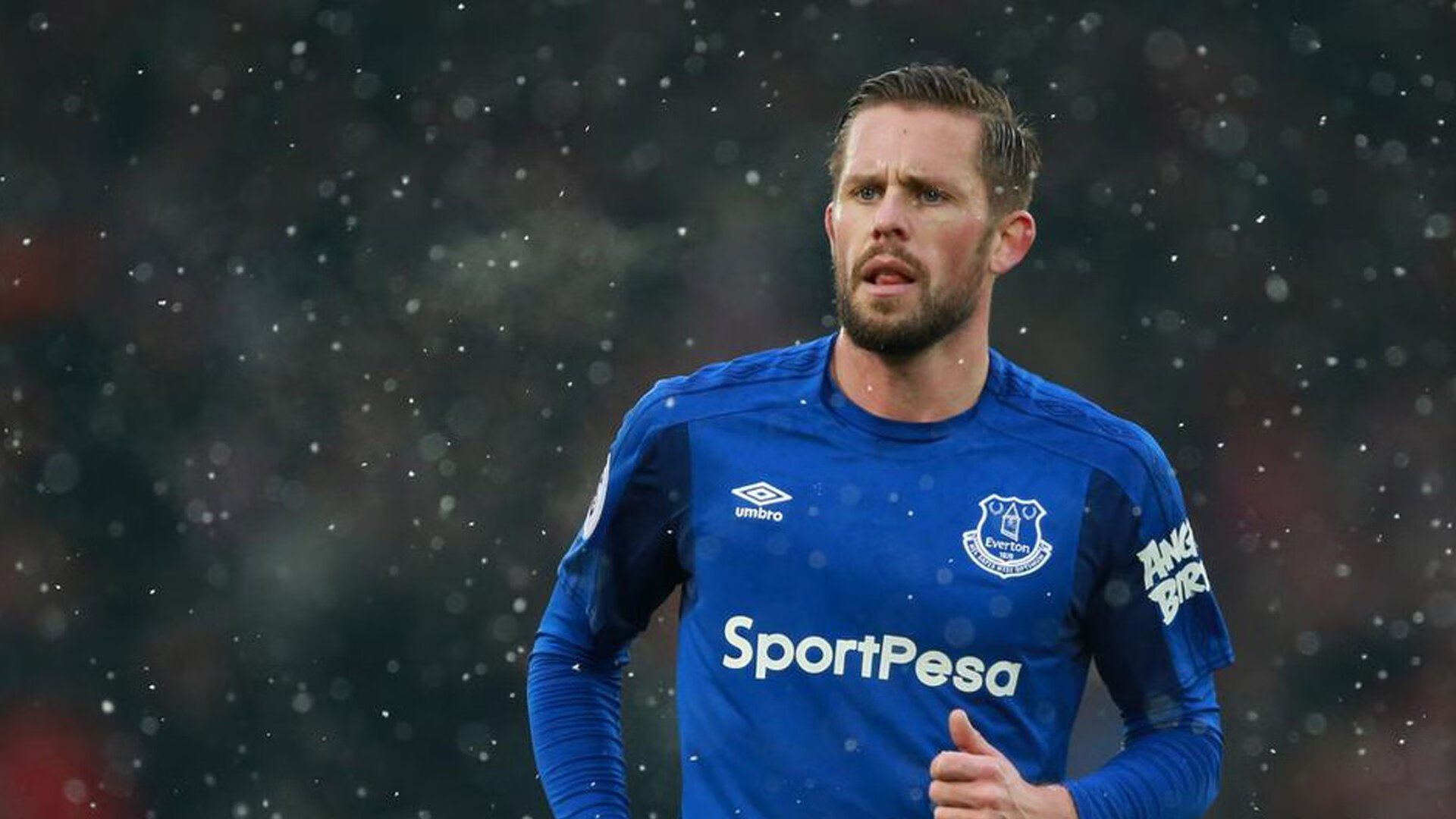 开云体育娱乐-德甲：多支豪门补强中场，为夺冠发起冲刺，德甲著名中场