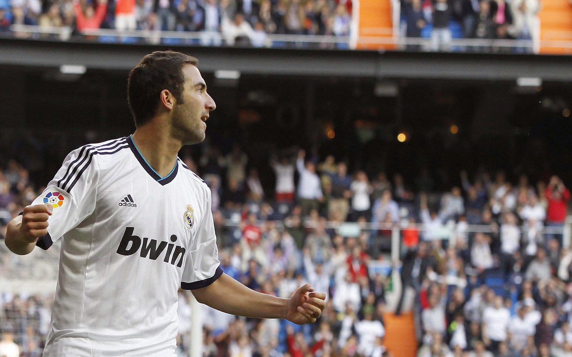 童话故事：年轻球员的成长故事感人至深，球星小时候的故事